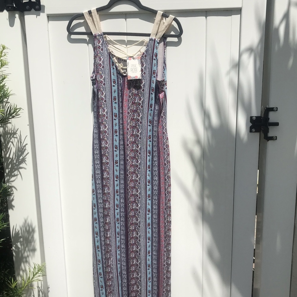 Pink Rose Vintage Maxi Dress. Side Large. New with Tag.